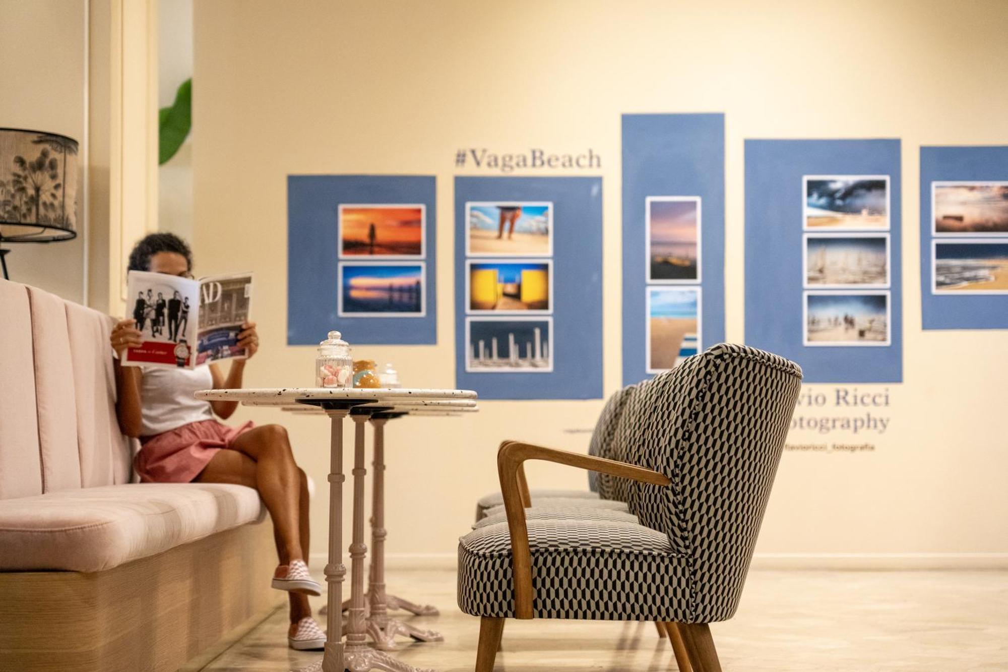 Hotel Vagabond リッチョーネ エクステリア 写真