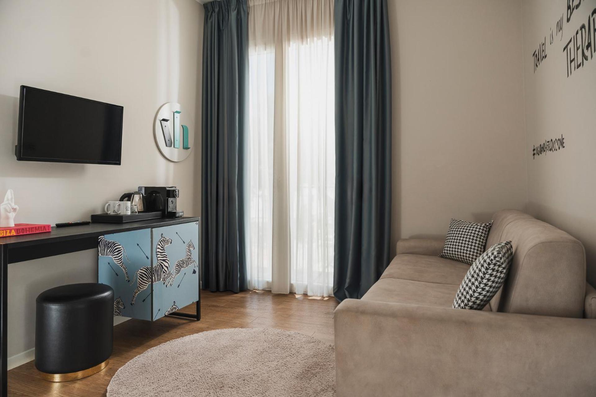 Hotel Vagabond リッチョーネ エクステリア 写真