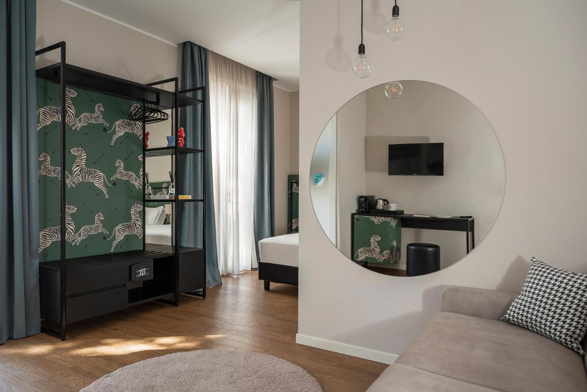 Hotel Vagabond リッチョーネ エクステリア 写真